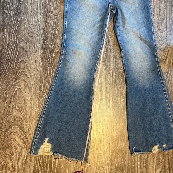 Flying monkey High Rise Flare Stretch Jean Sz 29 NWT - Picture 7 of 7